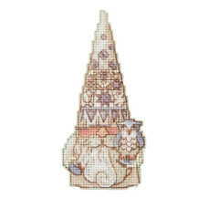 JS202313 Mill Hill Набір для вишивки рахунковим хрестиком + бісером - Іграшка Гном із совою Owl Gnome 6x13 см, перфорований папір JS202313 Mill Hill Набір для вишивки рахунковим хрестиком + бісером - Іграшка Гном із совою Owl Gnome 6x13 см, перфорований папір