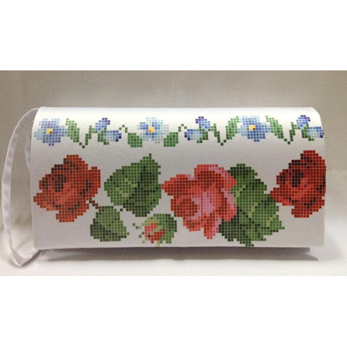 КЛ004пБ1301k Барвиста вишиванка Набір для вишивки бісером - Клатч Троянди і незабудки 21x13 см габардин, білий