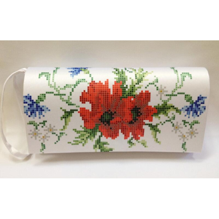 КЛ026кБ1301i Барвиста вишиванка Набір для вишивки друкованим хрестиком - Клатч Ніжні маки, волошки, колоски 21x13 см атлас, білий