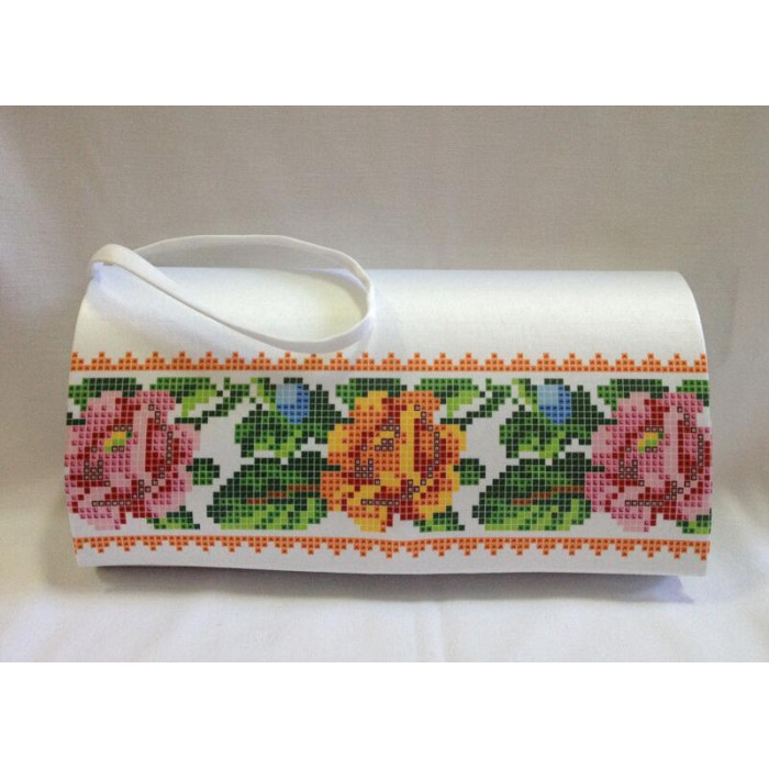 КЛ030пБ1301i Барвиста вишиванка Набір для вишивки друкованим хрестиком - Клатч Вишукана. Буковинська 21x13 см габардин, білий