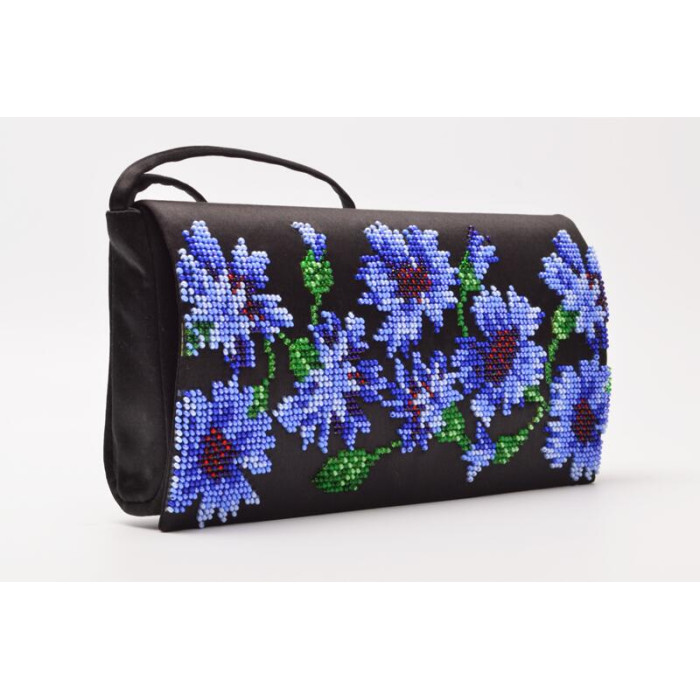 КЛ051лЧ1301i Барвиста вишиванка Набір для вишивки друкованим хрестиком - Клатч Волошки 21x13 см льон, чорний