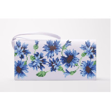 КЛ051пБ1301k Барвиста вишиванка Набір для вишивки бісером - Клатч Волошки 21x13 см габардин, білий