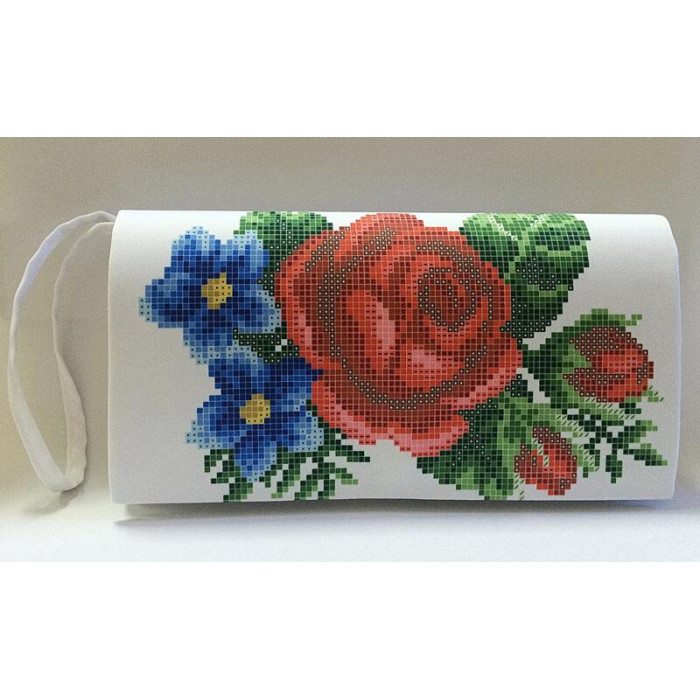 КЛ055лБ1301i Барвиста вишиванка Набір для вишивки друкованим хрестиком - Клатч Лілеї, троянди, незабудки 21x13 см льон, білий