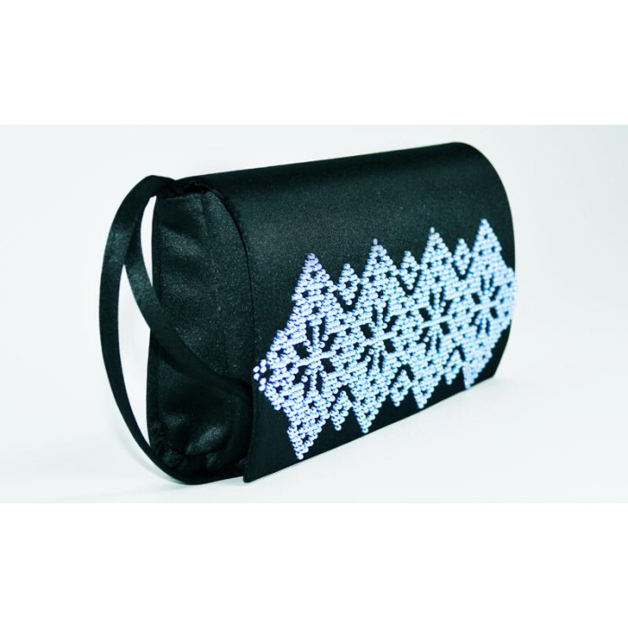 КЛ065лЧ1301i Барвиста вишиванка Набір для вишивки друкованим хрестиком - Клатч Мамина ніжність 21x13 см льон, чорний