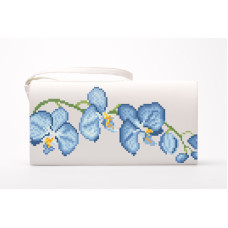 КЛ085хБ1301 Барвиста вишиванка Заготовка для вишивки - Клатч Блакитні орхідеї 21x13 см батист, білий