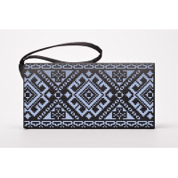 КЛ105дЧ1301k Барвиста вишиванка Набір для вишивки бісером - Клатч Ніжність 21x13 см домоткане полотно, чорний