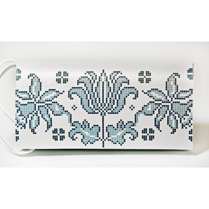 КЛ109кБ1301i Барвиста вишиванка Набір для вишивки друкованим хрестиком - Клатч Дерево життя 21x13 см атлас, білий