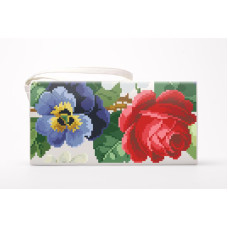 КЛ174кБ1301i Барвиста вишиванка Набір для вишивки друкованим хрестиком - Клатч Троянди, братки, петунії, ромашки 21x13 см атлас, білий