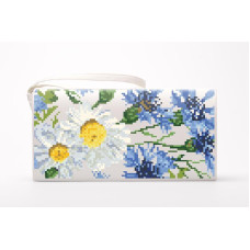 КЛ177лМ1301k Барвиста вишиванка Набір для вишивки бісером - Клатч Волошки і ромашки 21x13 см льон, бежевий