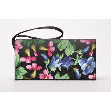 КЛ184кЧ1301k Барвиста вишиванка Набір для вишивки бісером - Клатч Цвіт шипшини, дзвіночки 21x13 см атлас, чорний