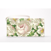 КЛ190кМ1301i Барвиста вишиванка Набір для вишивки друкованим хрестиком - Клатч Білі мальви і троянди 21x13 см атлас, бежевий