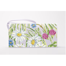 КЛ192хБ1301 Барвиста вишиванка Заготовка для вишивки - Клатч Ромашки, волошки, дзвіночки 21x13 см батист, білий