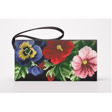 КЛ351лЧ1301i Барвиста вишиванка Набір для вишивки - Клатч Мальви, троянди, братки 21x13 см льон, чорний