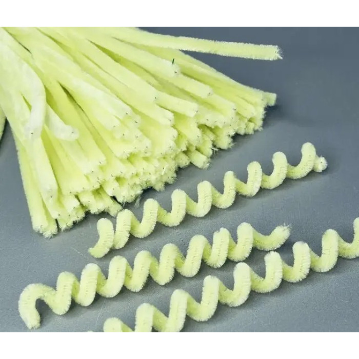 KR-06 Чарівна Мить Синельний дріт 6x300 мм - світло-жовтий (в упаковці 100 шт) KR-06 Чарівна Мить Синельний дріт 6x300 мм - світло-жовтий (в упаковці 100 шт)