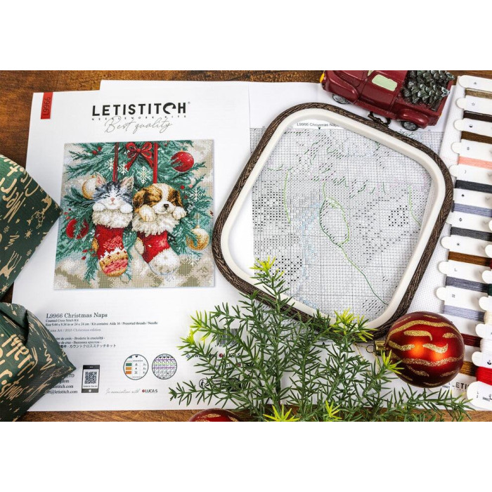 L9966 Letistitch Набір для вишивки рахунковим хрестиком - Різдвяний сон 24x24 см, Aida 16 ct