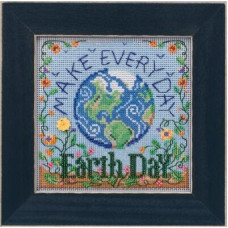 MH142015 Mill Hill Набір для вишивки рахунковим хрестиком + бісером - День землі Earth Day 13x13 см, перфорований папір