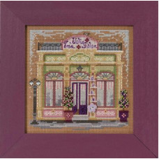 MH142213 Mill Hill Набір для вишивки рахунковим хрестиком + бісером - Салон краси Tres Jolie 13x13 см, перфорований папір