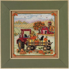 MH142325 Mill Hill Набір для вишивки рахунковим хрестиком + бісером - Прогулянка на сіні Hayride 13x13 см, перфорований папір