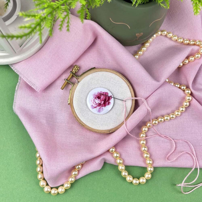 МТ-114 Кольорова Магнітний тримач для голок та схем - Квітка натхнення, діаметр 32 мм