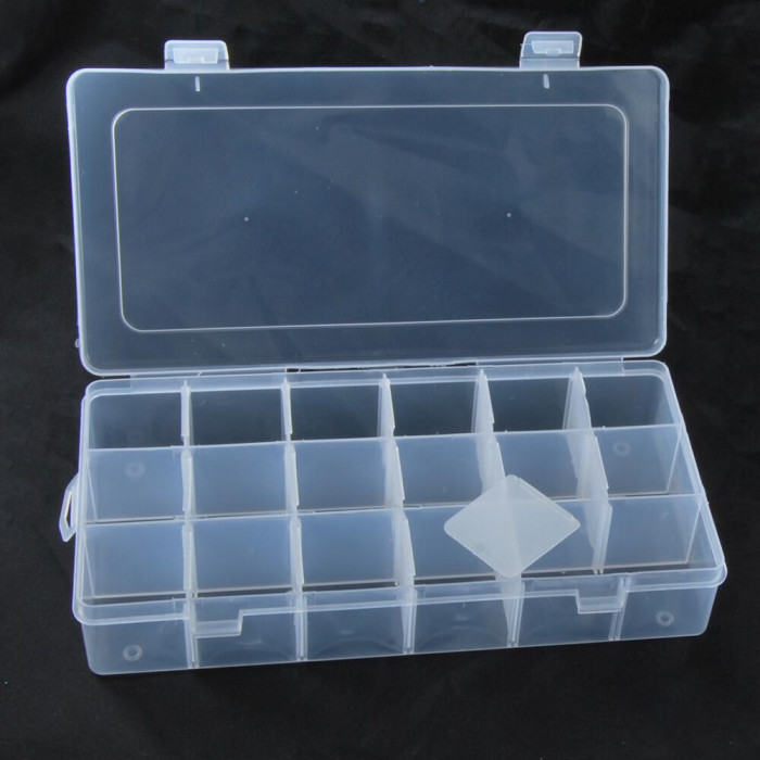 Органайзер для рукоділля 18 клітинок зі знімними перегородками 23х11,5х4 см, прямокутний білий пластик