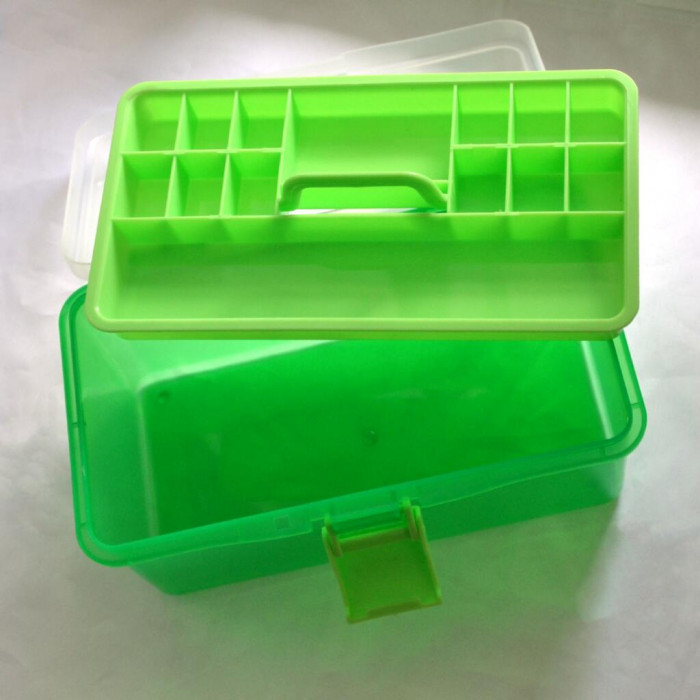 Органайзер для рукоділля Міні-валіза прозорий (зелена ручка і перегородка) 19,5х10х10 см