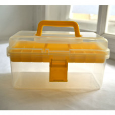 Органайзер для рукоділля Міні-валіза прозорий (жовта ручка і перегородка) 19,5х10х10 см