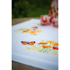 PN-0187348 Скатерть Оранжевые цветы и бабочки. Vervaco. Набор для вышивания крестом