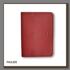 PNA2EE Babylon Обкладинка для паспорта з написом PASSPORT 10x14 см червона, чисте тиснення, шкіра