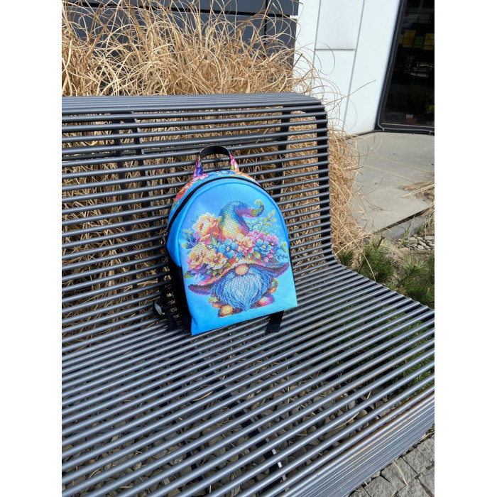 Рюкзак_803 Virena Заготовка для вишивки бісером - Рюкзак Гном з квітами, 24x30x8 см