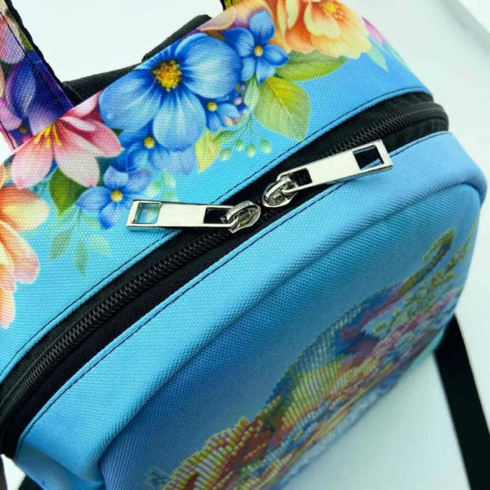 Рюкзак_803 Virena Заготовка для вишивки бісером - Рюкзак Гном з квітами, 24x30x8 см