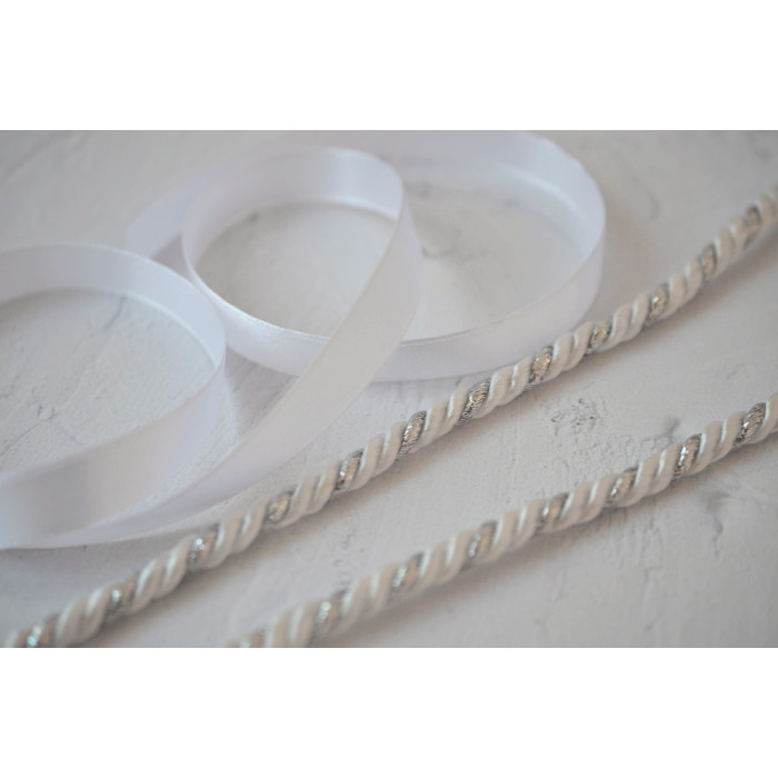 Набір для декору ялинкових іграшок Tela Artis: шнур 6мм білий/срібло+ стрічка біла 1,2см