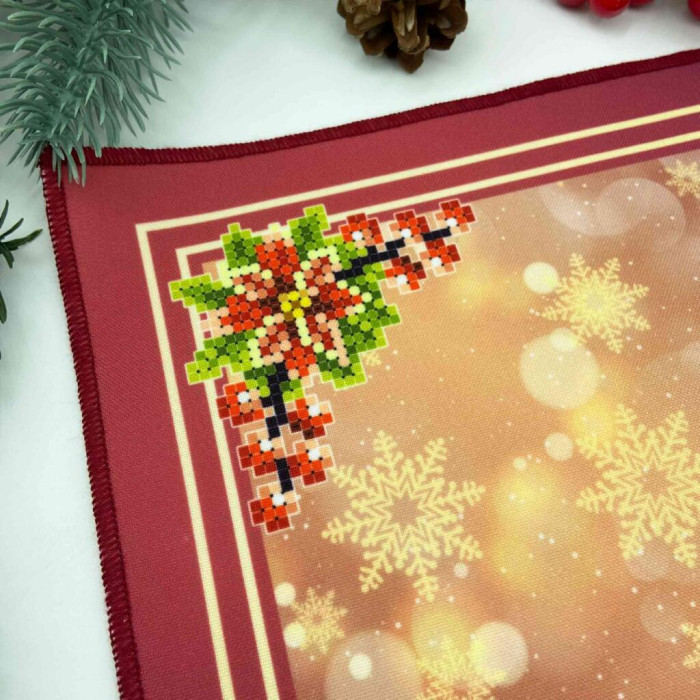 СПВ_206 Virena Заготовка для вишивки бісером - Серветка різдвяна зі свічкою та різдвяними квітами 40x40 см (схема на габардині)