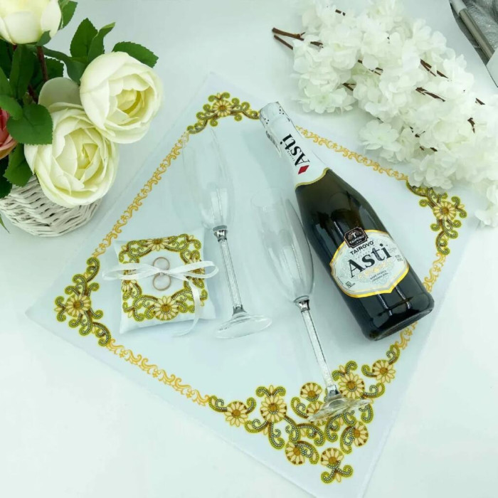 СПВ_213 Virena Заготовка для вишивки бісером - Серветка весільна 40x40 см (габардин)