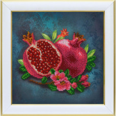 Т-1418 Королівський Гранат, 22х22 см. ВДВ. Схема для вишивки бісером на атласі