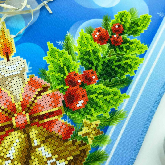 ТБ_СПВ_205 Virena Набір для вишивки бісером - Серветка різдвяна зі свічкою та дзвіночками 40x40 см (габардин)