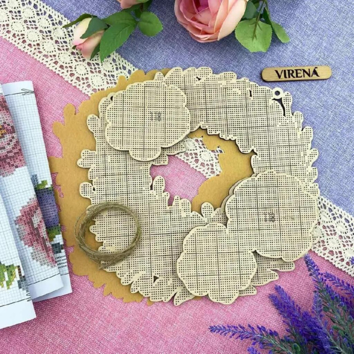 ТБ_Віночок_118 Virena Набір для вишивки бісером по дереву - Віночок настінний Троянди, 24x24 см