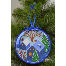 ТР205аБ1414k Барвиста вишиванка Набір для вишивки бісером - Пошита новорічна іграшка Тихий вечір 14x14 см (атлас)