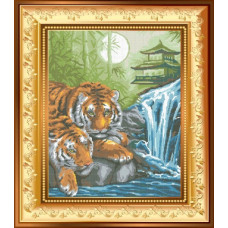 ВКД-15 Великі кішки. Тигри біля водоспаду. Княгиня Ольга. Схема на тканині для вишивання бісером