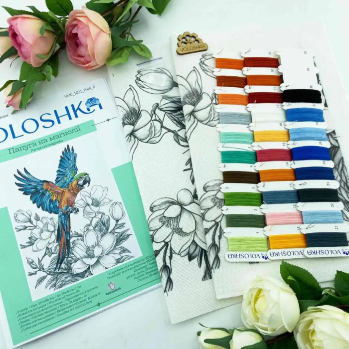 VMC_1021_R Voloshka Набір для вишивки рахунковим хрестиком - Папуга на магнолії 30x40 см, рівномірка 32 ct (канва з фоном)