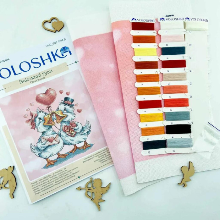 VMC_1022_R Voloshka Набір для вишивки рахунковим хрестиком - Закохані гуси 19x23 см, рівномірка 32 ct (канва з фоном)