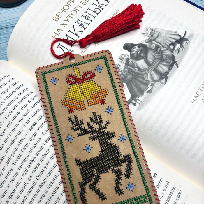 WLZ-009 Wonderland Crafts Набір для вишивки нитками на крафтовому картоні Закладка – Північний олень, 6,5x20 см