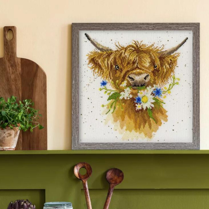 XHD42E Bothy Threads Набір для вишивки хрестиком - Корова з ромашками Daisy Coo 26x26 см, Evenweave №28