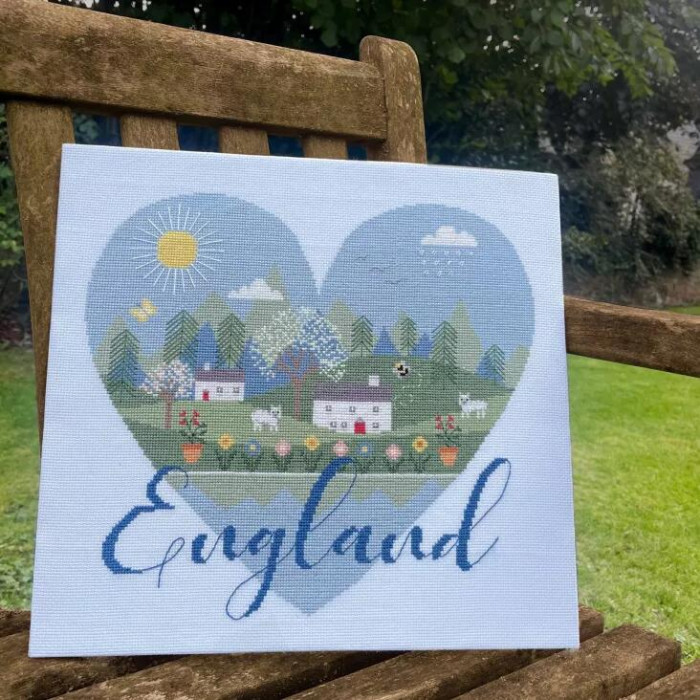 XHY9 Bothy Threads Набір для вишивки хрестиком - Серце Англії Heart Of England 30x32 см, Aida 14