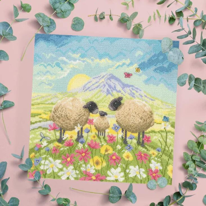 XLP10 Bothy Threads Набір для вишивки хрестиком - Метелики та малюк Butterflies And Babies 26x26 см, Aida 14