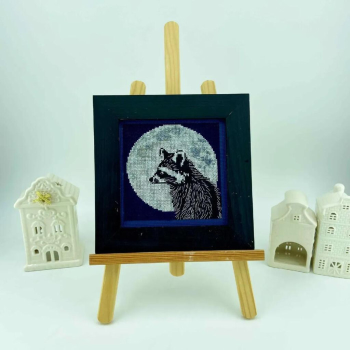 YuMI_055 Voloshka Набір для вишивки рахунковим хрестиком YuMI - Філософ 12,7x12,7 см, Aida 14 ct пластикова