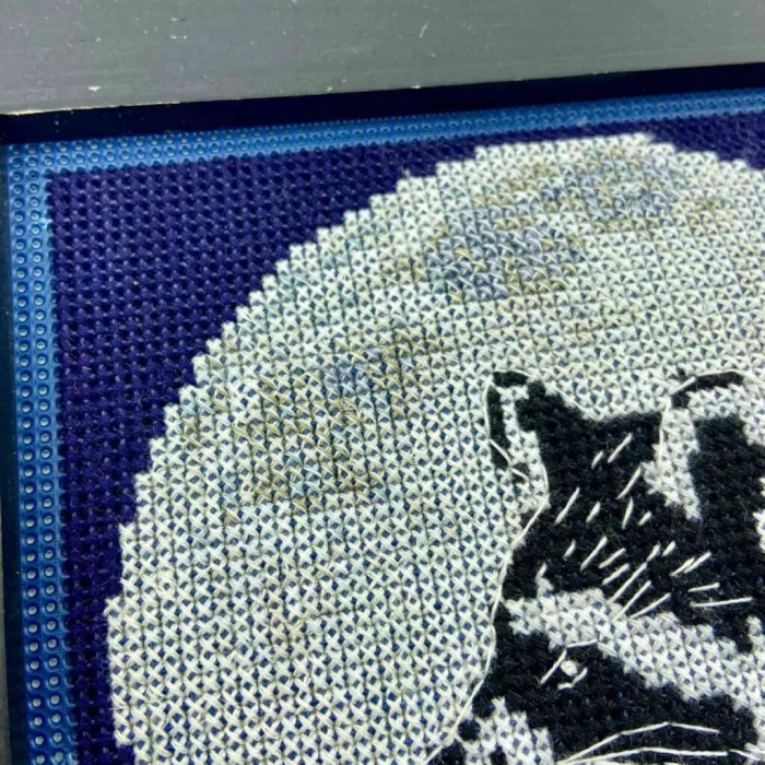 YuMI_055 Voloshka Набір для вишивки рахунковим хрестиком YuMI - Філософ 12,7x12,7 см, Aida 14 ct пластикова