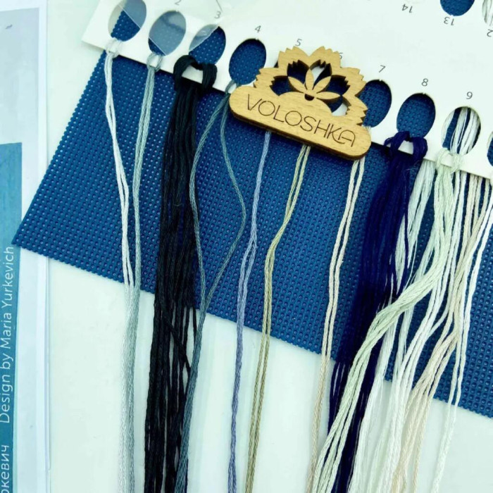 YuMI_055 Voloshka Набір для вишивки рахунковим хрестиком YuMI - Філософ 12,7x12,7 см, Aida 14 ct пластикова